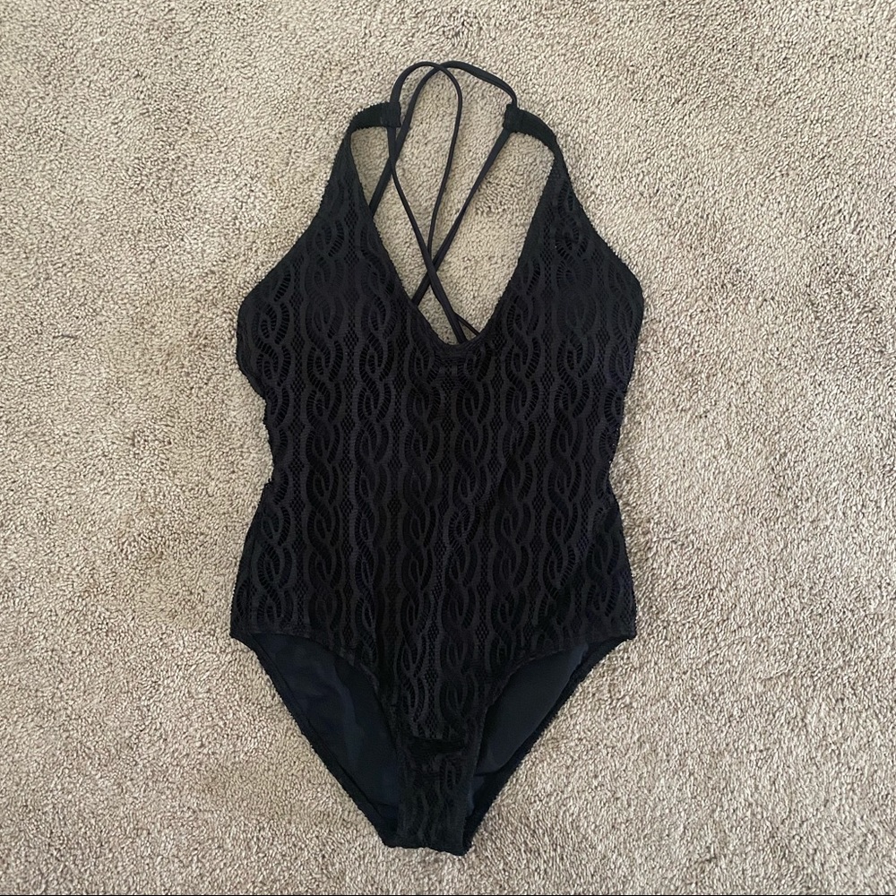 NWOT Marilyn Monroe One Piece Swimsuit Size M